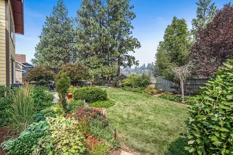 60992 Creekstone Loop, Bend, OR 97702 photo 5