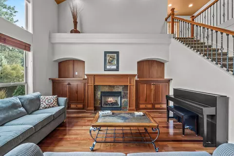 60992 Creekstone Loop, Bend, OR 97702 photo 12