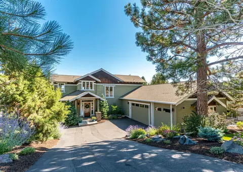 3430 NW Bryce Canyon Ln, Bend, OR 97703