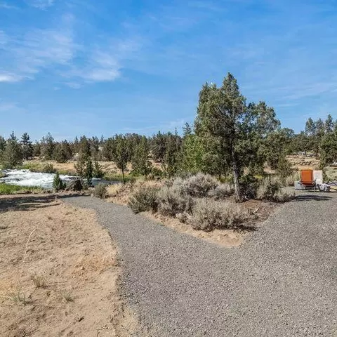 21425 Gift Rd, Bend, OR 97703 photo 18