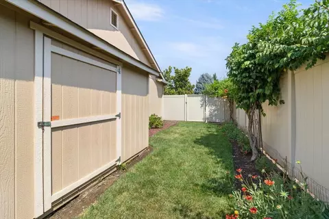 2644 Devonshire Pl, Central Point, OR 97502 photo 33