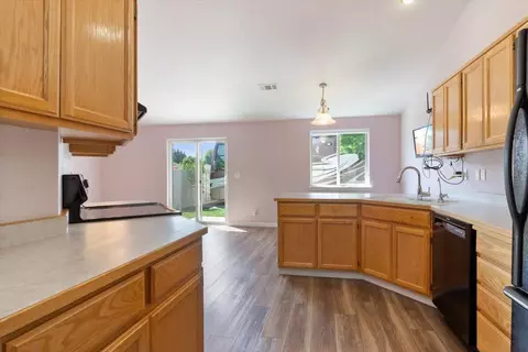 2644 Devonshire Pl, Central Point, OR 97502 photo 14