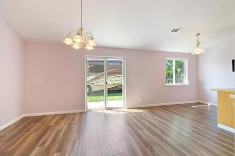 2644 Devonshire Pl, Central Point, OR 97502 photo 10