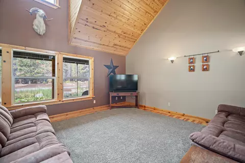 52920 Sundown Dr, La Pine, OR 97739 photo 10