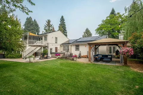 2287 NE 8th St, Bend, OR 97701 photo 9