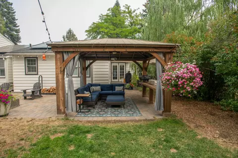 2287 NE 8th St, Bend, OR 97701 photo 10