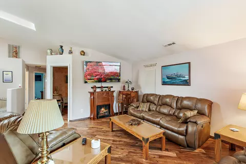 119 Osprey Dr, Eagle Point, OR 97524 photo 6