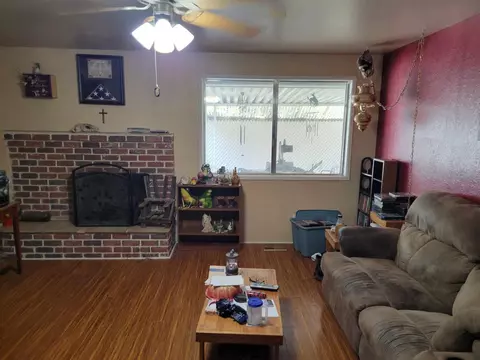 506 S Royal Ave, Eagle Point, OR 97524 photo 8