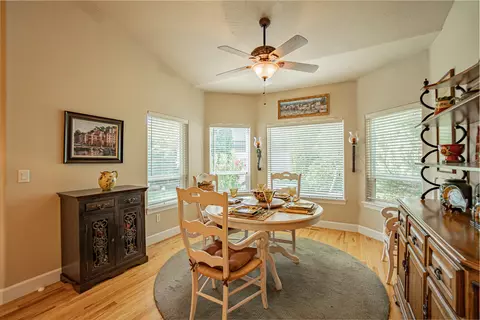 126 Sky Hawk Dr, Eagle Point, OR 97524 photo 11