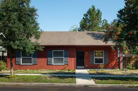 61189 Larkspur Loop, Bend, OR 97702 photo 2