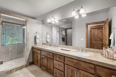 19503 Painted Ridge Loop, Bend, OR 97702 photo 22