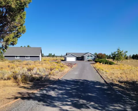 17010 Varco Rd, Bend, OR 97703