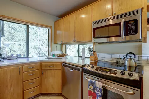 19717 SW Mt Bachelor Dr #428E, Bend, OR 97702 photo 10