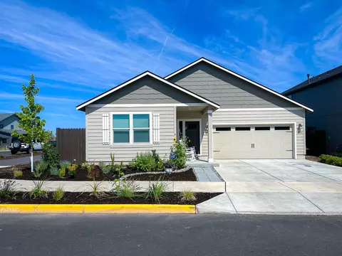 2495 NW Jackpine Ln, Redmond, OR 97756