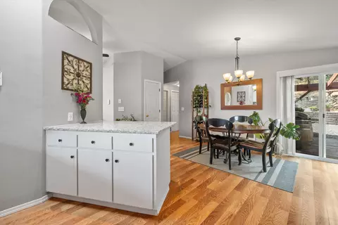 1663 NE Meerkat Ave, Bend, OR 97701 photo 10