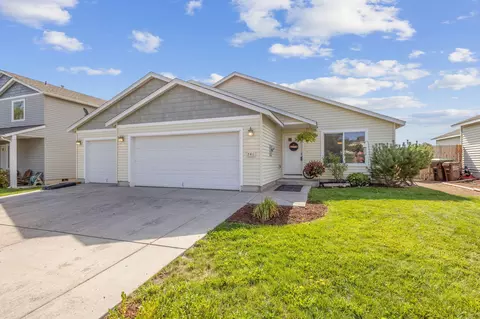 746 NE Robin Pl, Prineville, OR 97754