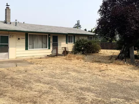 2344 Dahlia Way, Medford, OR 97501