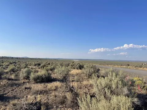 Millican Road, Christmas Valley, OR 97641