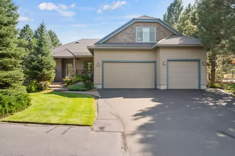 19615 Blue Sky Ln, Bend, OR 97702