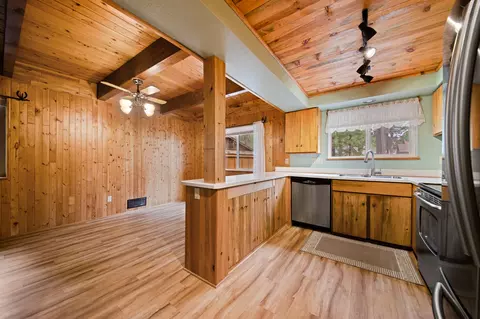 14232 Whitewater Loop, La Pine, OR 97739 photo 12