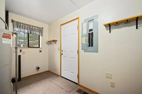 14232 Whitewater Loop, La Pine, OR 97739 photo 25