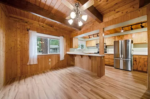 14232 Whitewater Loop, La Pine, OR 97739 photo 11