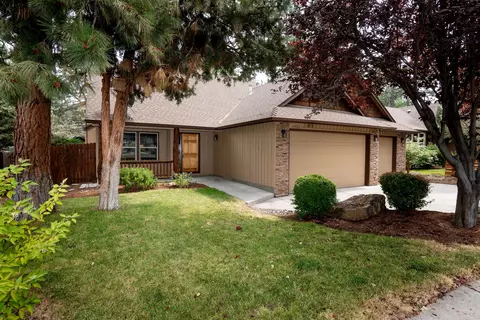 19923 Quail Pine Loop, Bend, OR 97702 photo 2