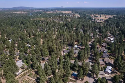 Undisclosed, Bend, OR 97702 photo 21