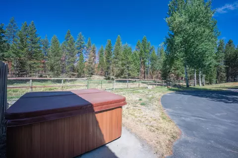 56285 Stellar Dr, Bend, OR 97707 photo 44