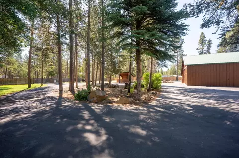 56285 Stellar Dr, Bend, OR 97707 photo 45