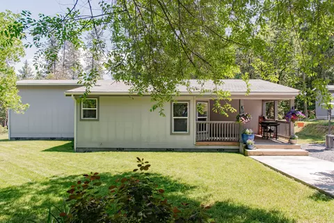 660 Tina Way, Grants Pass, OR 97526