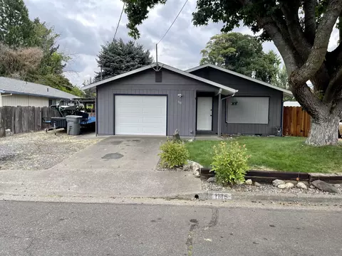 1115 SW Erica Dr, Grants Pass, OR 97526