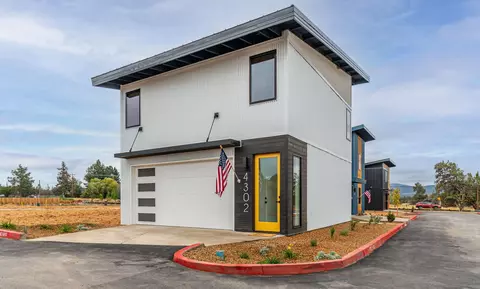 4302 SW Quartz Ave #LOT 4, Redmond, OR 97756