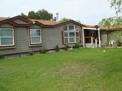 106 SW Olive Ct, Boardman, OR 97818 photo 1