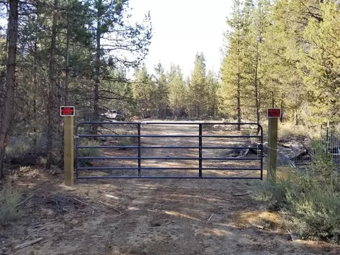 15725 Deedon Rd, La Pine, OR 97739 photo 7