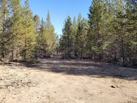15725 Deedon Rd, La Pine, OR 97739 photo 10