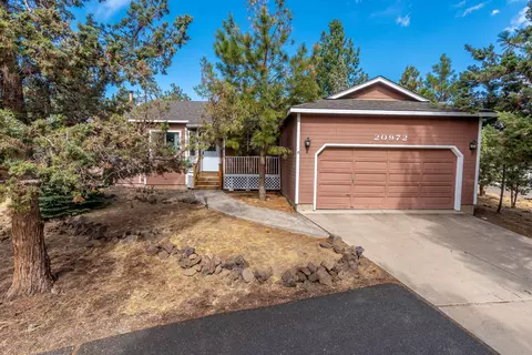 20972 Greenmont Dr SE, Bend, OR 97702