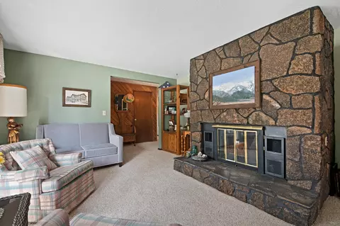 21036 Pinehaven Ave, Bend, OR 97702 photo 9