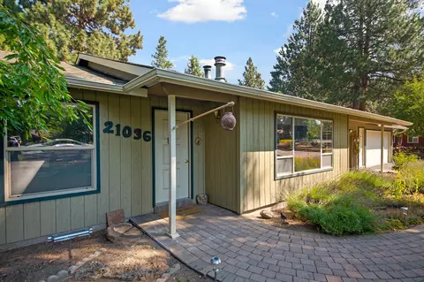 21036 Pinehaven Ave, Bend, OR 97702 photo 6