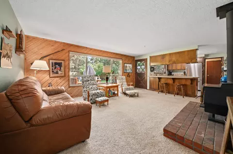 21036 Pinehaven Ave, Bend, OR 97702 photo 16