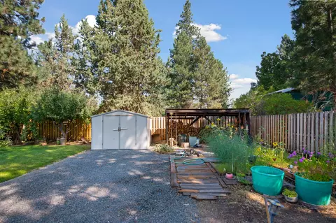 21036 Pinehaven Ave, Bend, OR 97702 photo 45