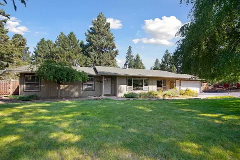 21036 Pinehaven Ave, Bend, OR 97702 photo 4