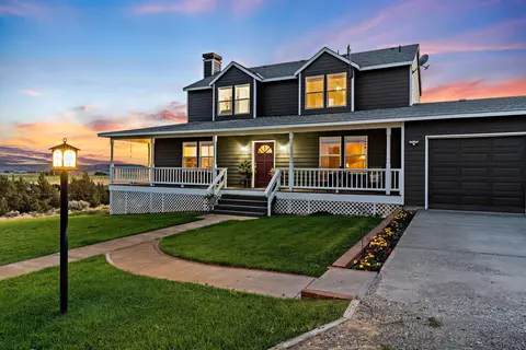 10200 NW Grizzly Rd, Prineville, OR 97754