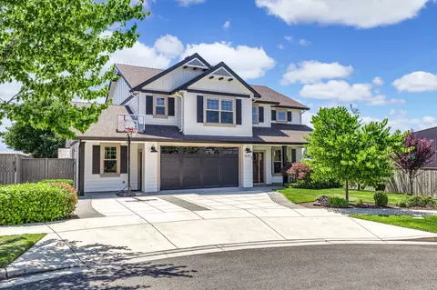 3678 Windgate St, Medford, OR 97504