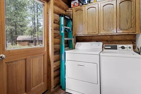18154 Timber Ln, Sunriver, OR 97707 photo 9