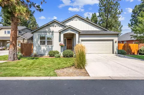 1640 W Carson Ave, Sisters, OR 97759