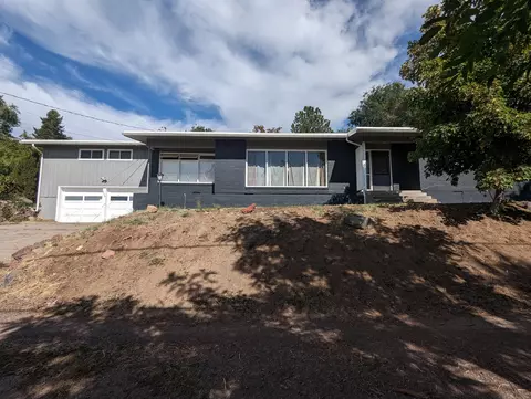 2028 Manzanita St, Klamath Falls, OR 97601