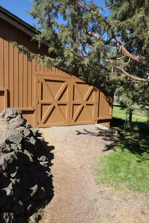 64960 Glacier View Dr, Bend, OR 97703 photo 48