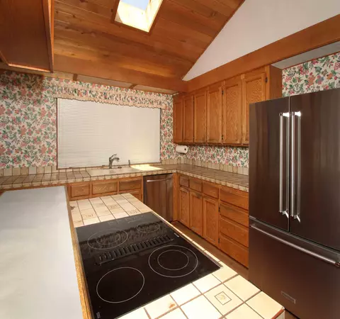 64960 Glacier View Dr, Bend, OR 97703 photo 18