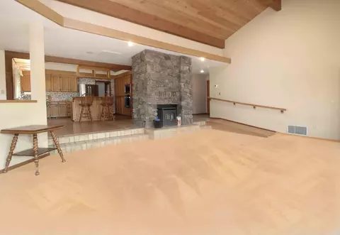 64960 Glacier View Dr, Bend, OR 97703 photo 16